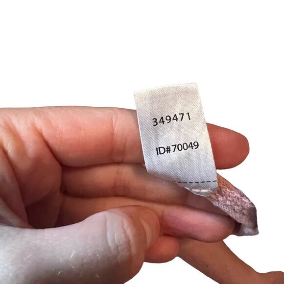 3 for $30! Loft sparkly pink long sleeve shirt - Picture 3 of 7